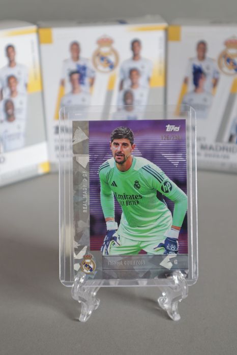 Thibaut Courtois Paralel Card /250 Team Set Real Madrid Topps 25/26