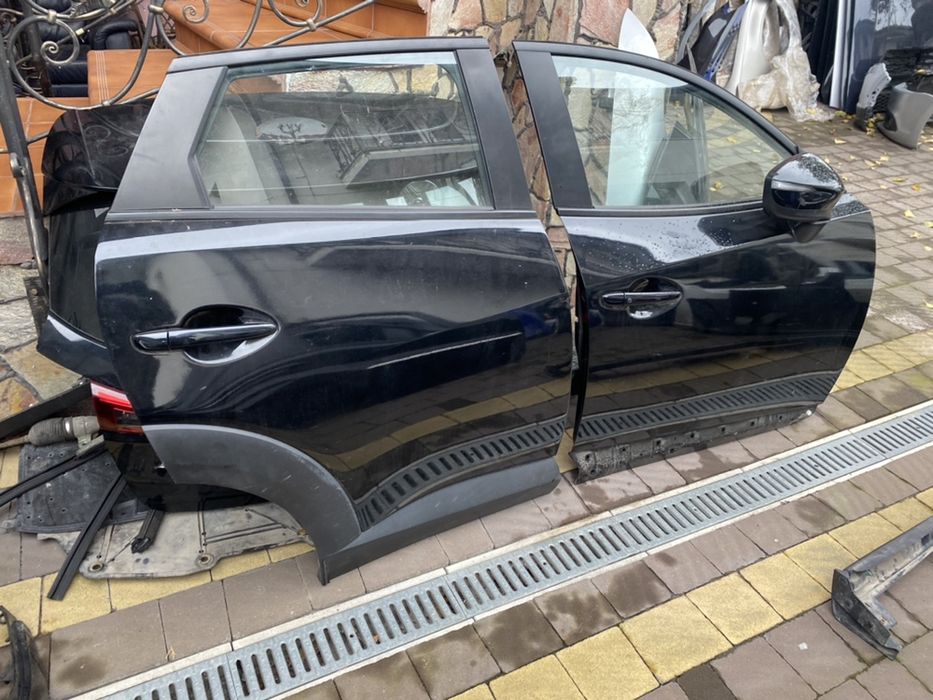 Mazda cx-3 дверь права, перед, зад 41w