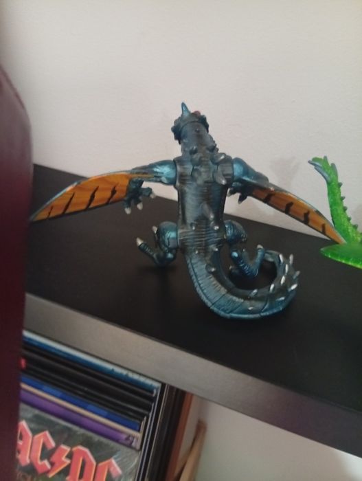 Conjunto de figuras dinofroz