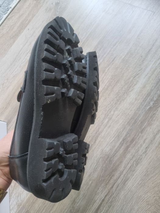 Skórzane mokasyny 38