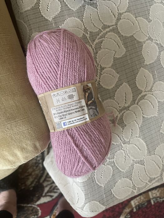 Нитки для вязання. Нові. 100/50 гр. Ціна договірна