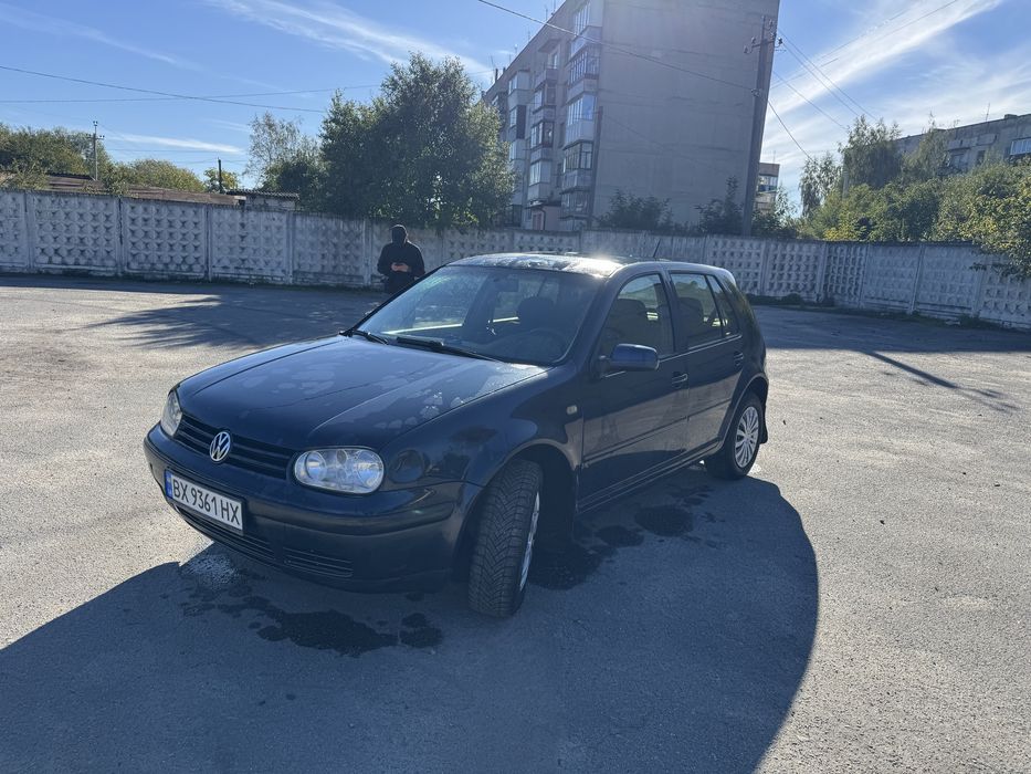 Продам VW GOLF 4 1.4 Бензин.