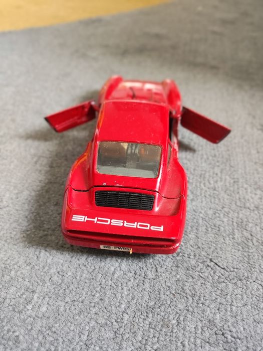 Porsche 959 Burago1/24