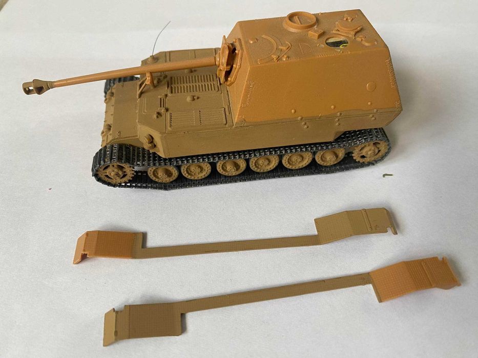 Italeri 7012 Sd. Kfz. 184 Panzerjager Elefant
