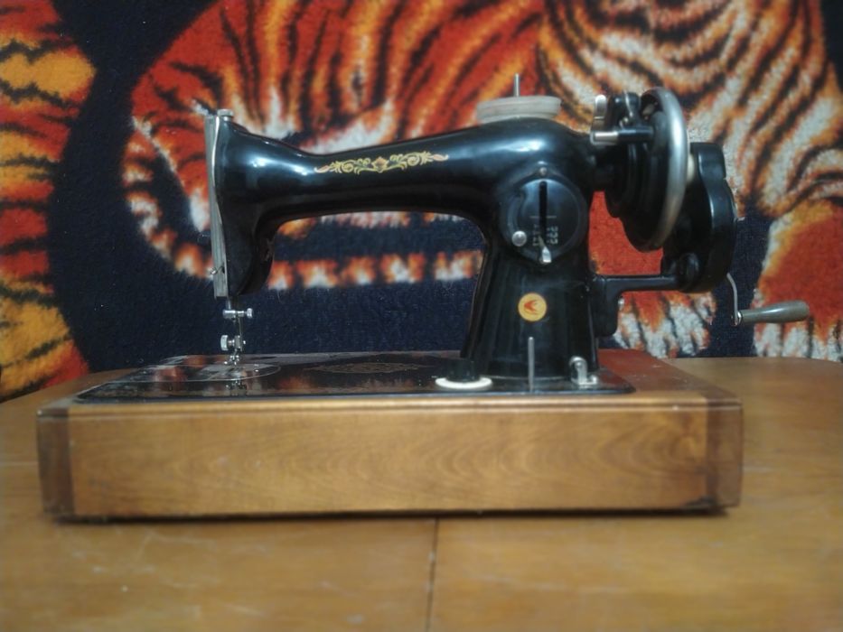 Швейна машинка Подольск - 2М