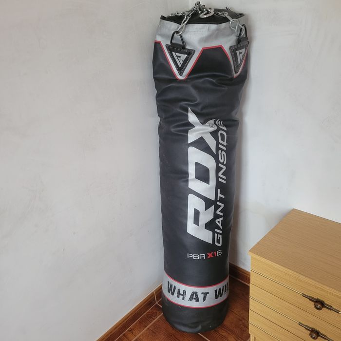 saco de boxe em bom estado