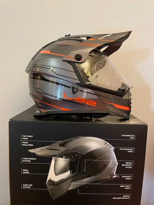 Capacete LS2 MX436 Pioneer evo