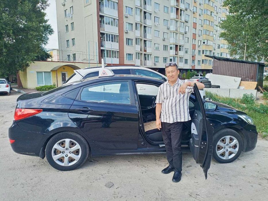 Права є, але не їздите? Автоінструктор Київ