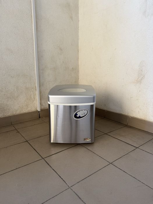 Льодогенератор Професійний  Hendi 271251 Нідерланди !