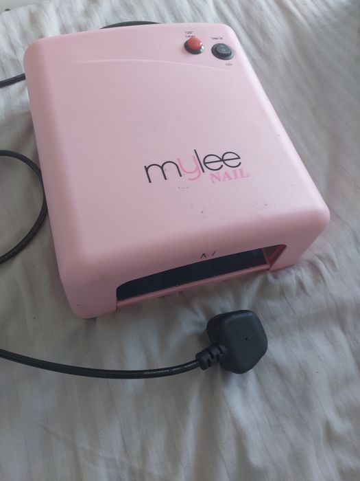 Lampa UV do paznokci