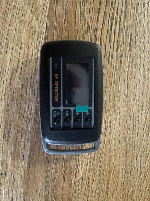 IDet Raksa-121 (LTE) PL wykrywacz lokalizatorów, podsłuchów i kamer