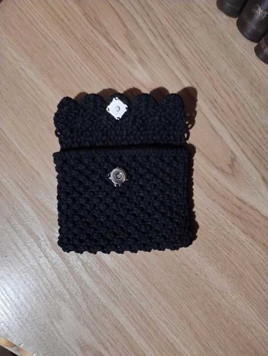 Czarny Portfelik z Makramy Boho Mini Portmonetka Rękodzieło