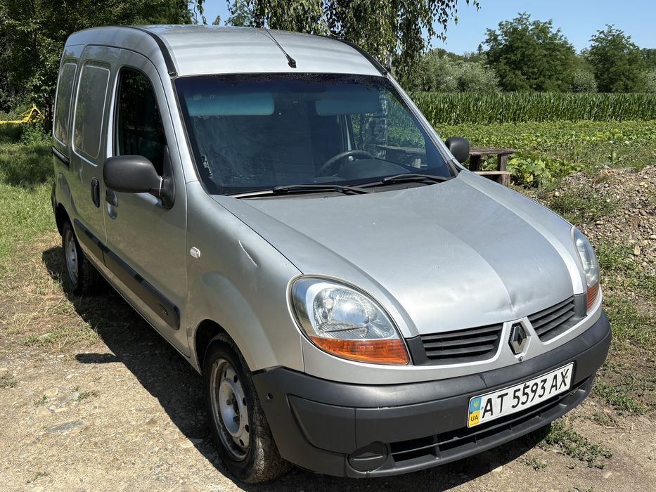 Автомобіль Рено кенго 1.5