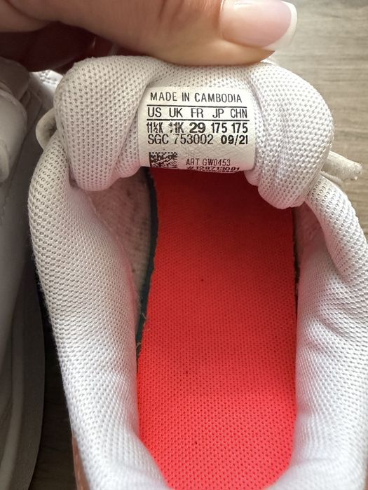 Дитячі кросівки Adidas 29 розмір
