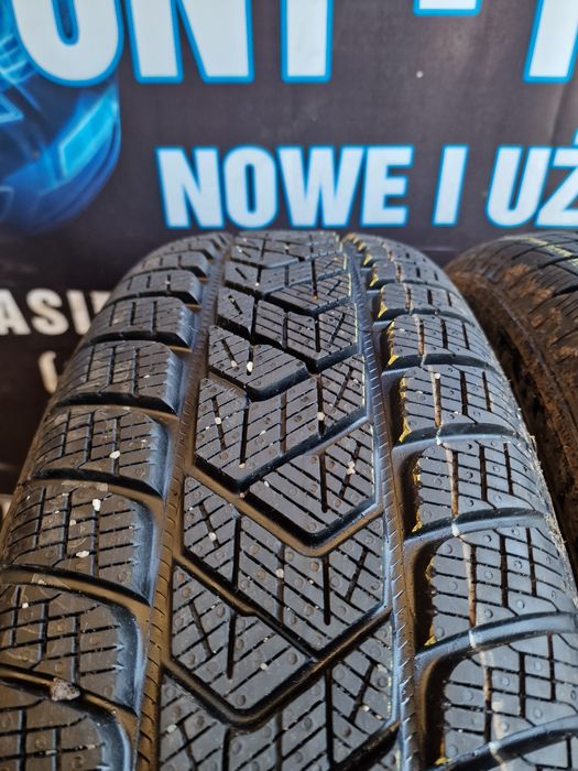 Opony zimowe 215/65/17 Pirelli Para 2023 8.7mm jak Nowe