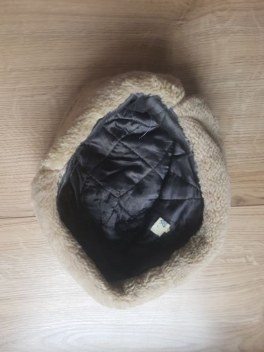 Czapka uszatka z czasów PRL męska
