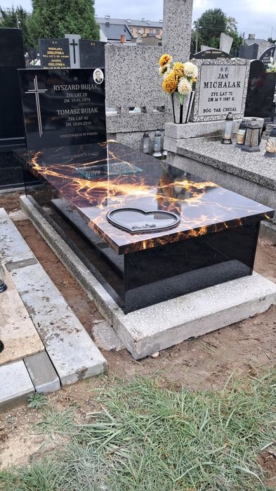 Nagrobek Kompozyt 2999 zł z montażem Cały Kraj - Promocja!