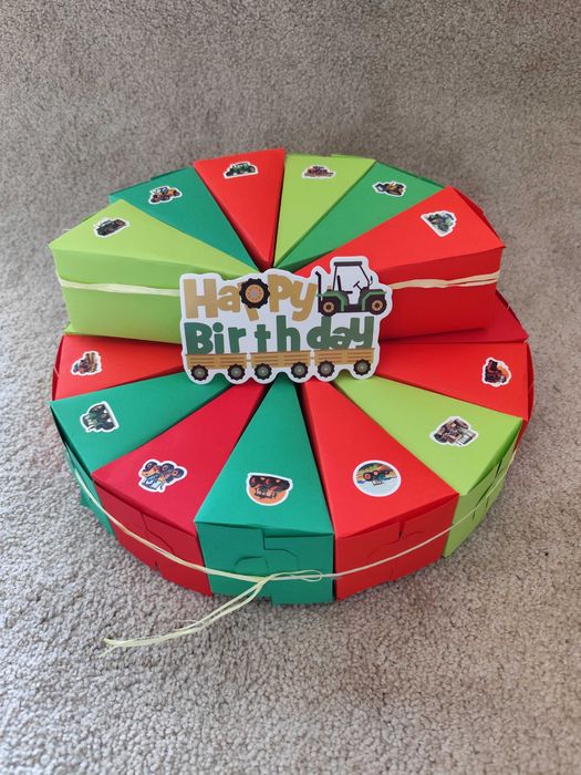 Tort papierowy. Jako podziękowanie po przyjęciu