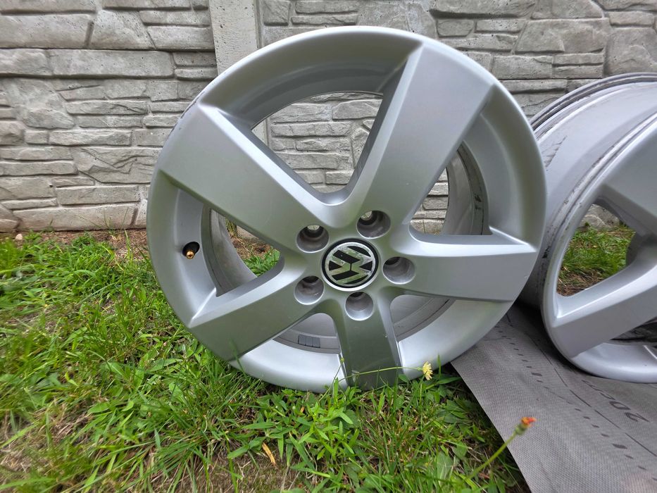 Felgi Vw 16'' ET50 6,5J 1T0.601.025.G