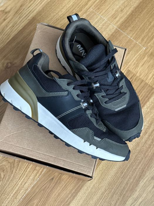 Чоловічі кросівки хакі Mango