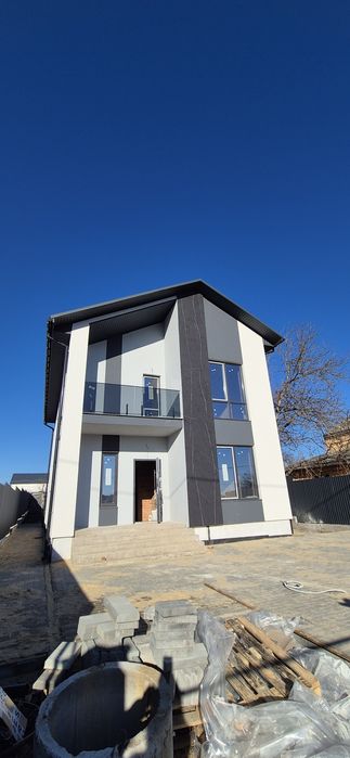 Продаж будинку преміум класу в еко-локації біля річки! Приваблива ціна