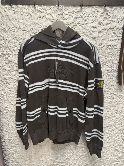 худи stone island x supreme