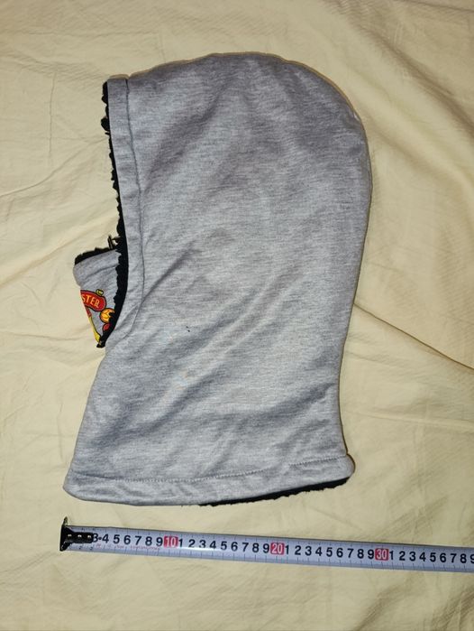 Шарф-снуд с капюшоном серого цвета,