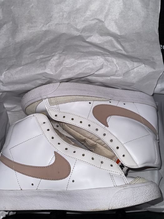 Nike Blazer pink