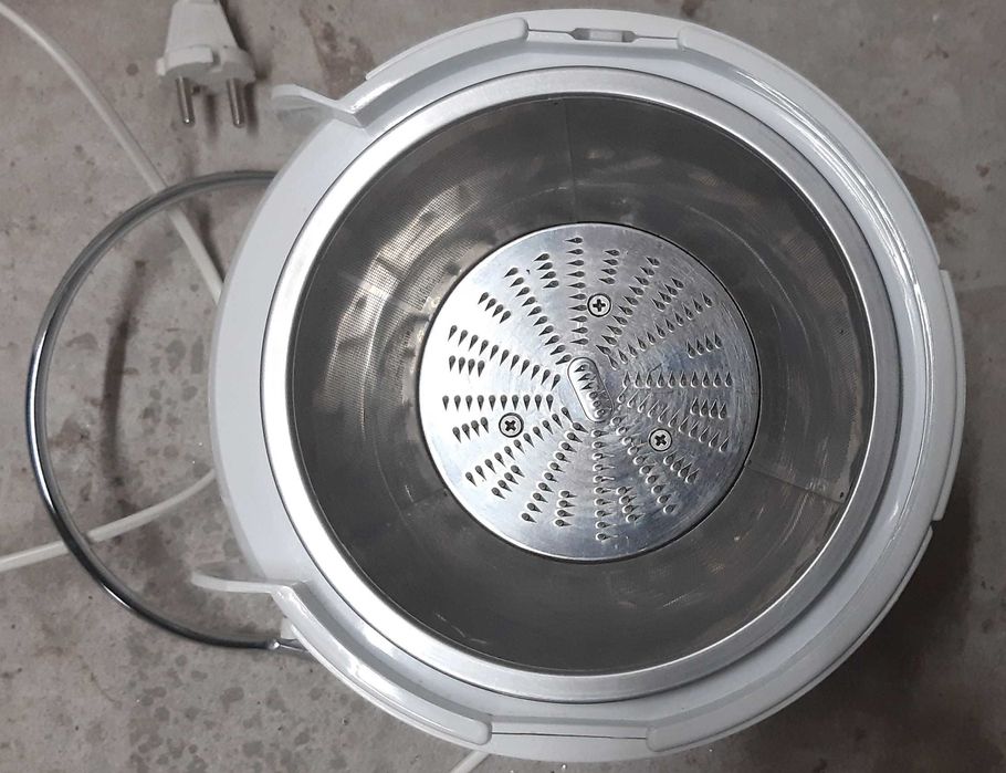 Liquidificadora / Máquina Fazer Sumo Clatronic e Ariete Centrika