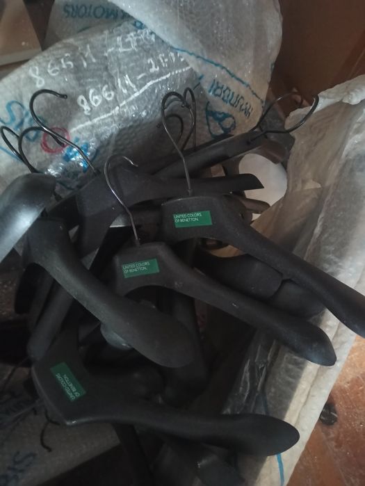 Продам тремпеля, плечики