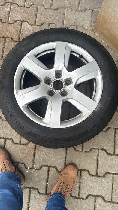 Alufelgi z oponami zimowymi Audi 17 4 sztuki