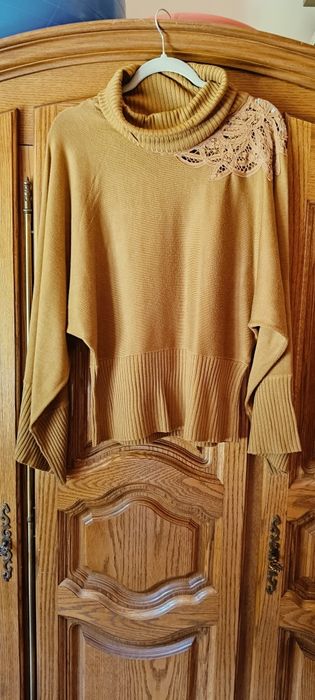 Sweter elegancki  miodowy L/XL