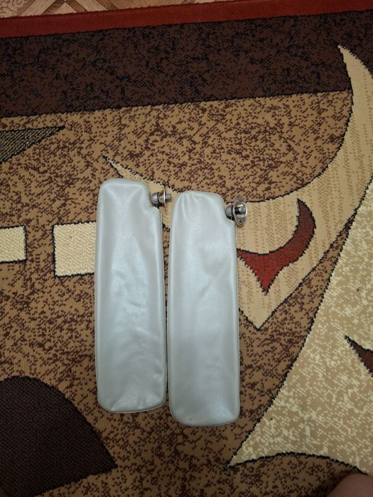 Солнцезащитный козырек на Москвич