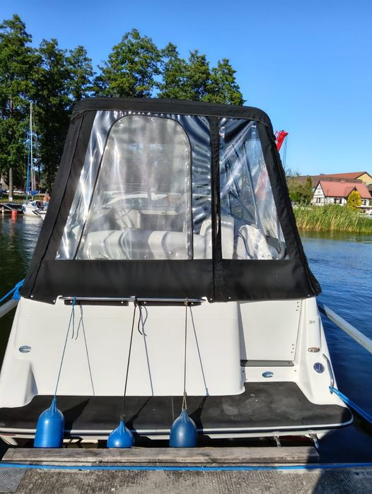 Łódź motorowa Bayliner 2655 kabinowa
