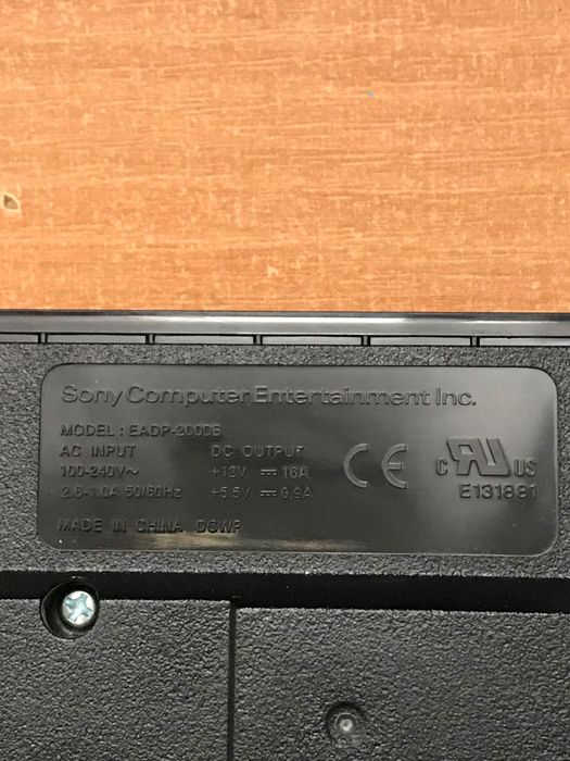 Oryginalny zasilacz do konsoli Sony PlayStation 3 Slim EADP-200DB