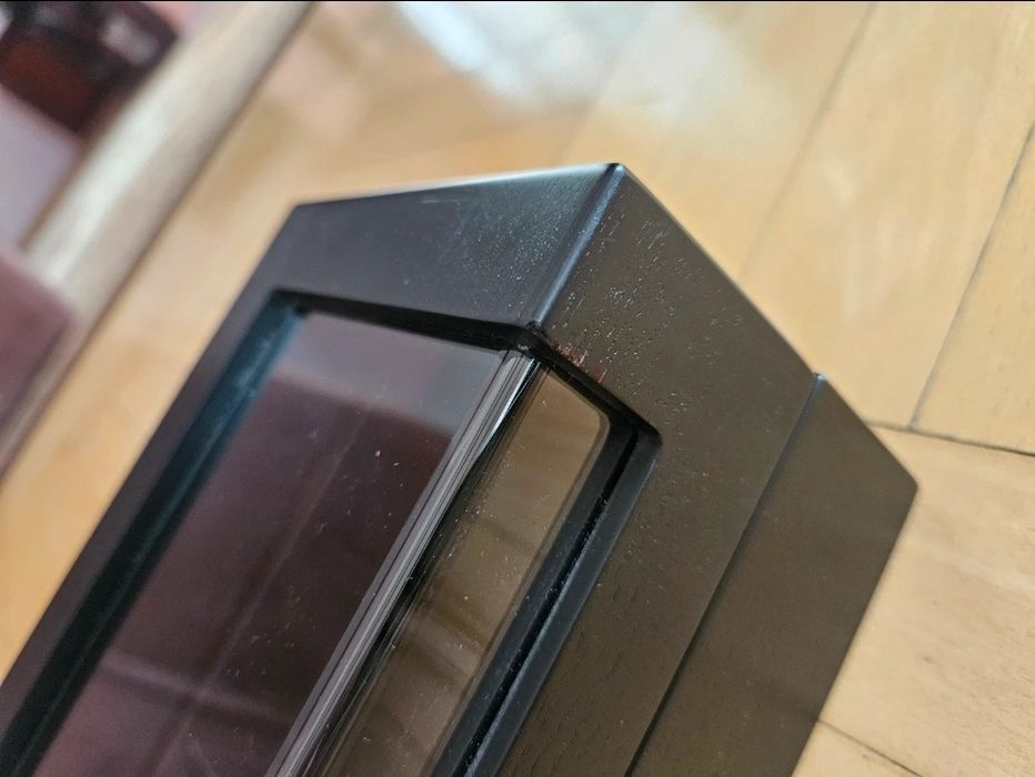 Pudełko na zegarki z 5 przegródkami i czarną okleina Trendhim