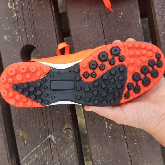 Obuwie sportowe chłopięce 4F (rozmiar 37)