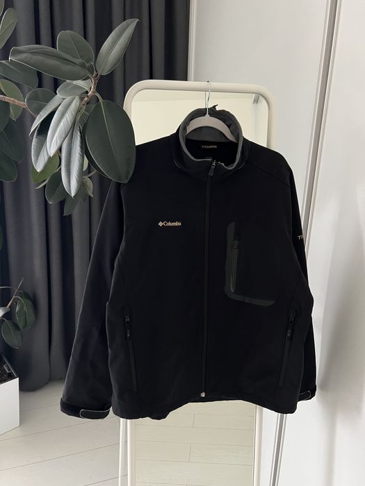 Soft Shell Columbia Titanium