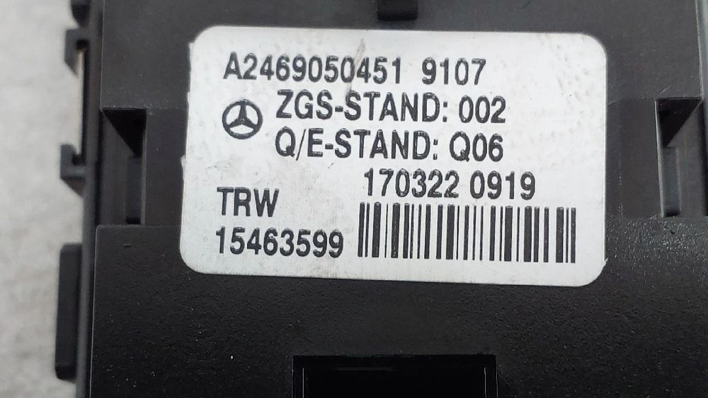 Botão / interruptor travão de parque MERCEDES-BENZ Classe A (W176)