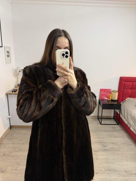 Стильна шуба/шубка, шоколадного кольору