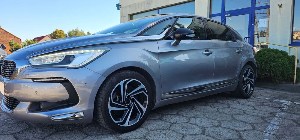 Citroën DS5