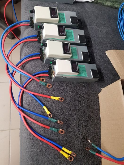 Потужний зарядний пристрій для lifepo4 100A
