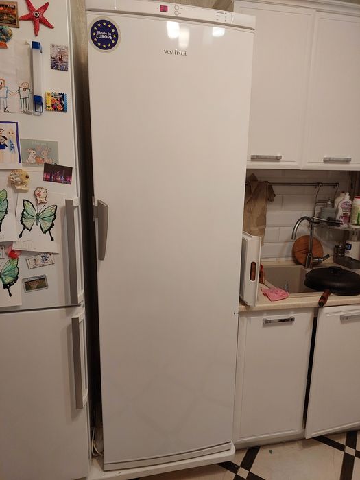 Морозильна камера VESTFROST 10000грн