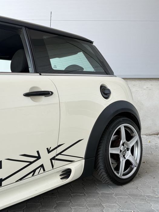 MINI Cooper — fotografia 8
