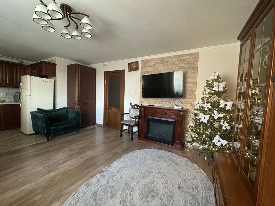 Продаж просторої 3-х кім. квартири в Центрі (р-н Парку, ЦУМу)