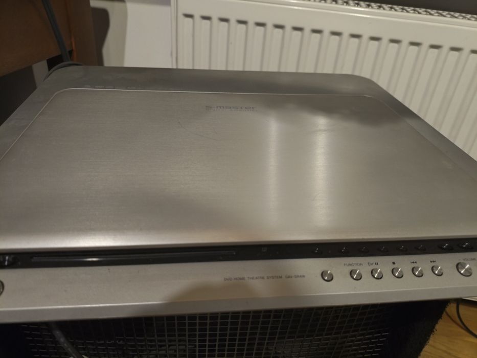 Sprzedam soofbofery i wzmacniacz Sony. Do kina domowego.