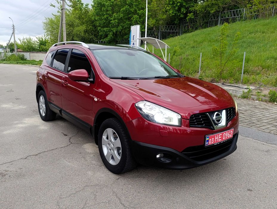 Ніссан Кашкай 1.5 Nissan Qashqai + 2 2013рік