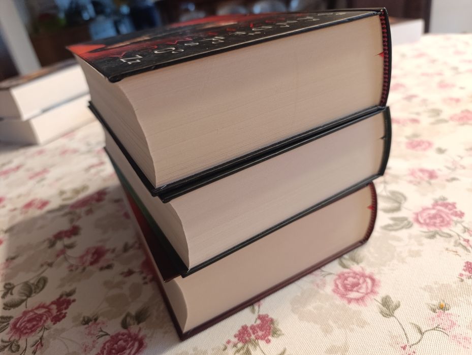 Bezkres Magii Rozjemca Elantris Brandon Sanderson