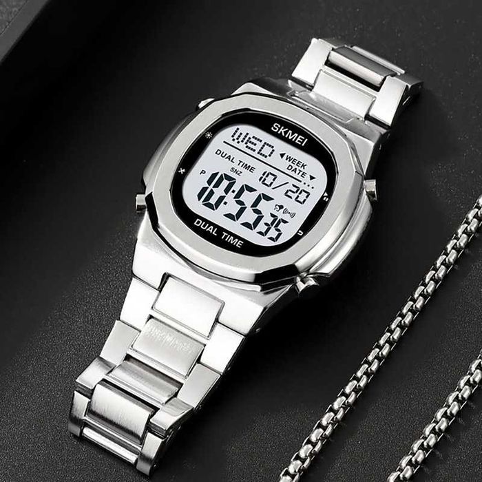 Часы SKMEI 2004 Silver, светлый дисплей.