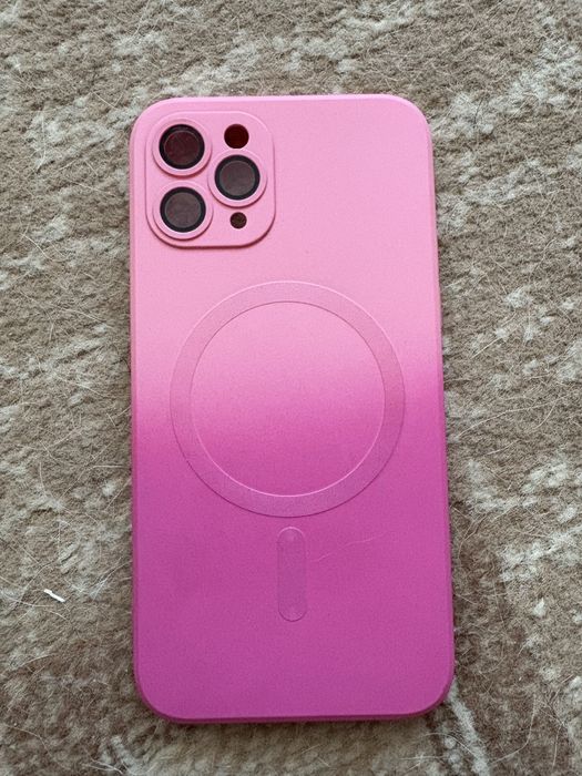 Чохли та скло для IPhone 11 Pro